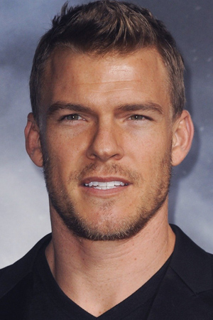Alan Ritchson tüm dizileri dizigom'da