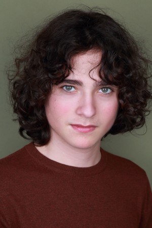 Alex Garfin tüm dizileri dizigom'da