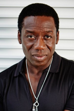 Hakeem Kae-Kazim tüm dizileri dizigom'da